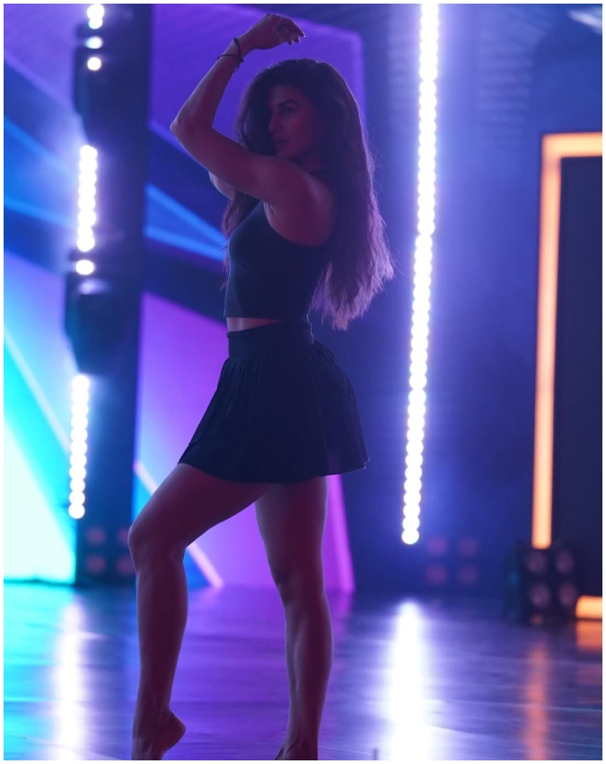 Jacqueline Fernandez Jacqueline Fernandez-1-2-3-4-5-6