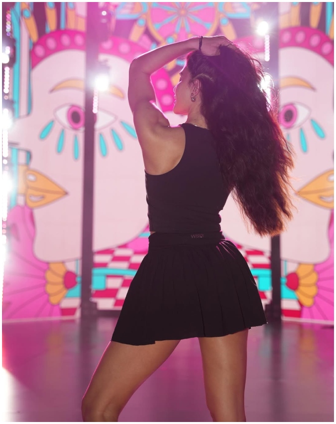 Jacqueline Fernandez-1-2