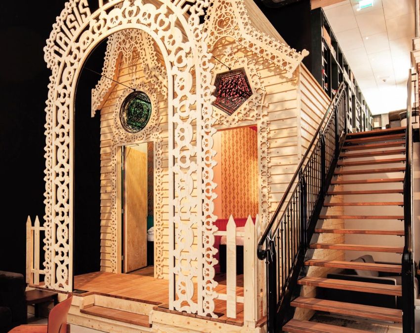 Kitabon Par Aadharit Hotels-1-2-3-4-5-6