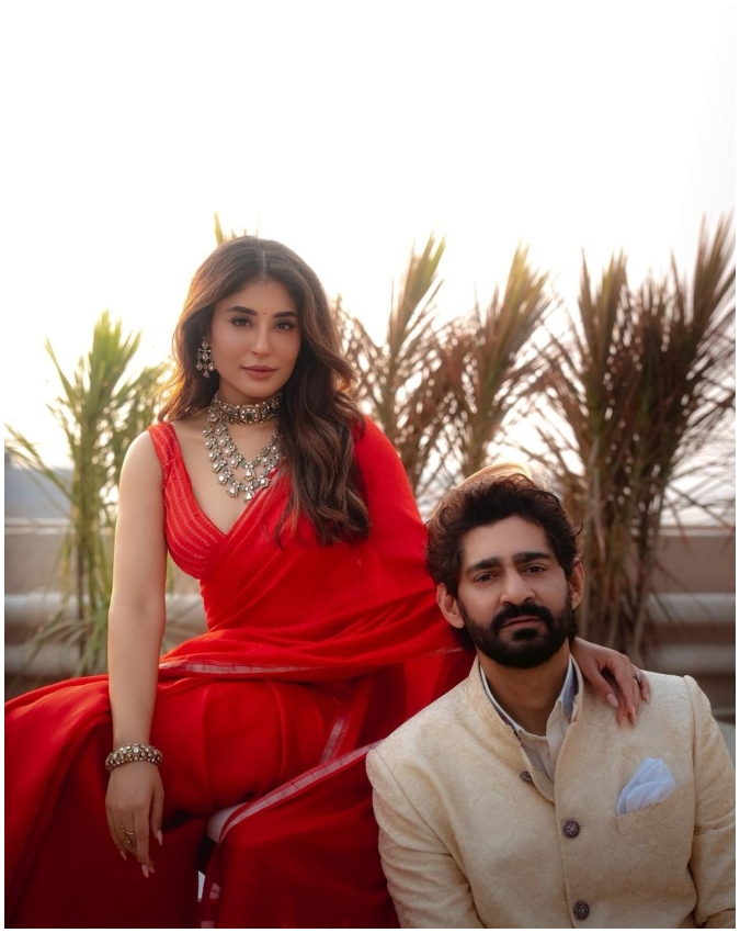 Kritika Kamra-Gaurav Kapoor-1-2-3-4-5-6