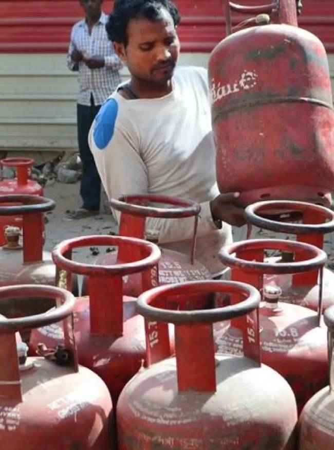 गैस कनेक्शन सिक्योरिटी के अलावा खर्च?