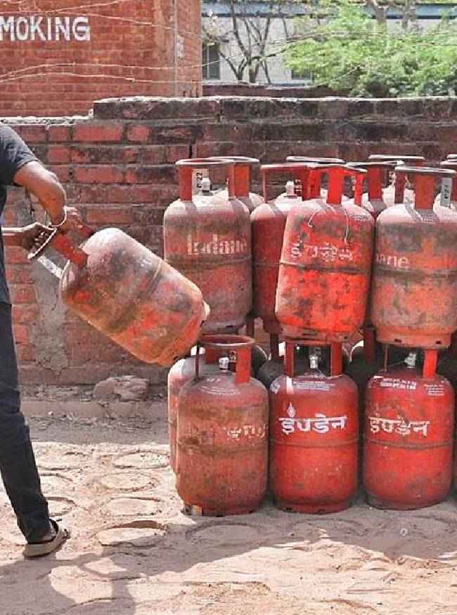 गैस कनेक्शन के लिए वन टाइम खर्च