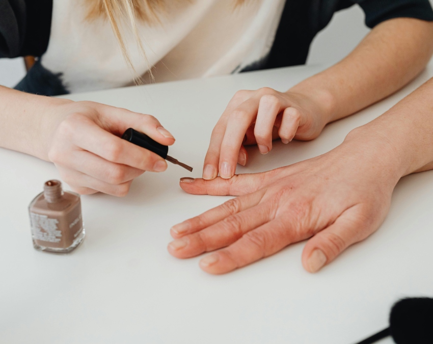 Naakhun Ki Safedi-1-2-3-4-5-6