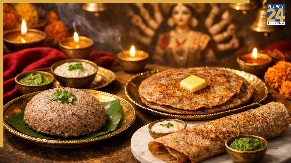 Navratri Vrat Recipe: नवरात्रि के पहले दिन व्रत रखा है तो कुट्टू के आटे से बनाएं ये 3 चीजें, यहां जानिए आसान रेसिपी