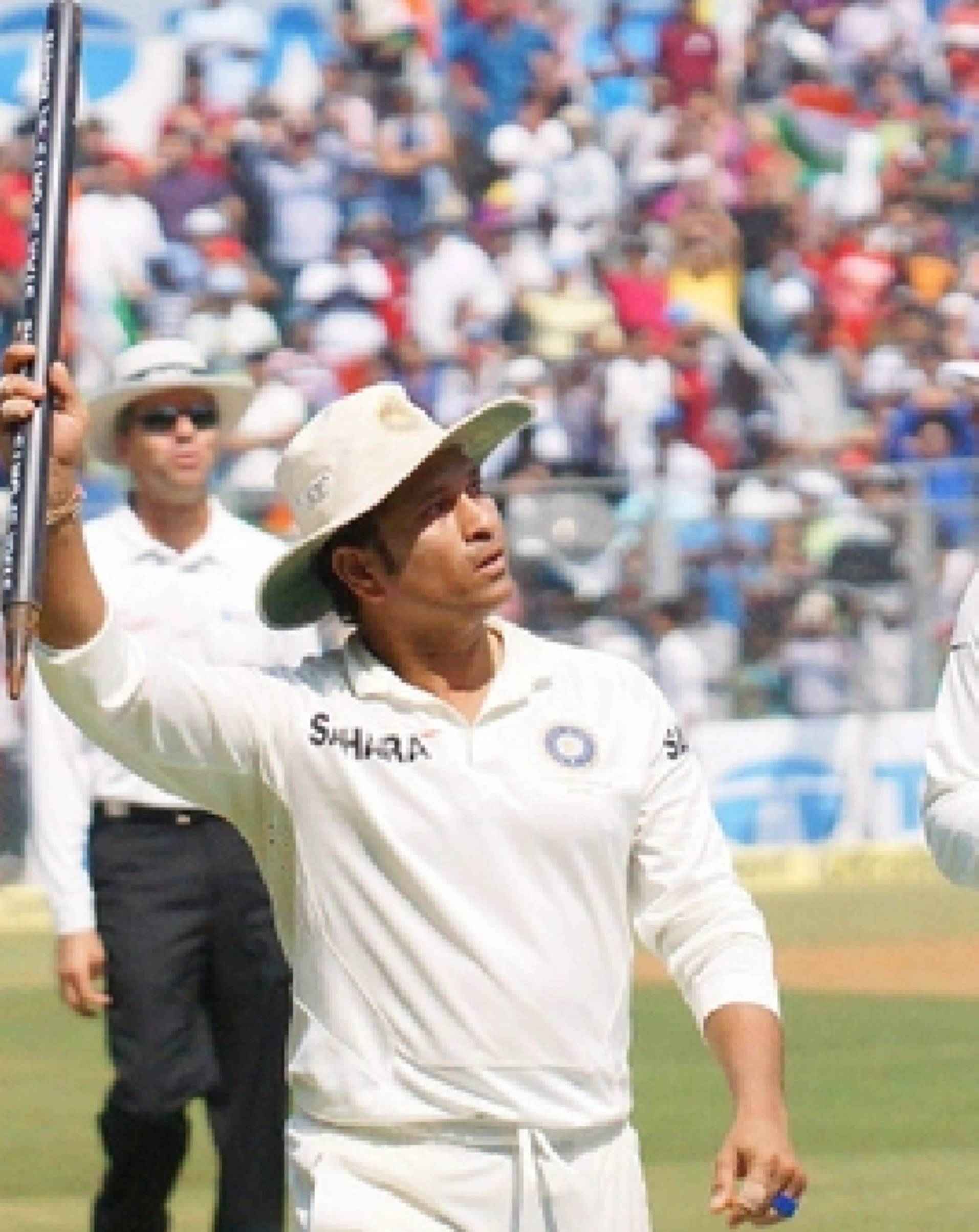 2013 में अंतरराष्ट्रीय क्रिकेट को कहा अलविदा