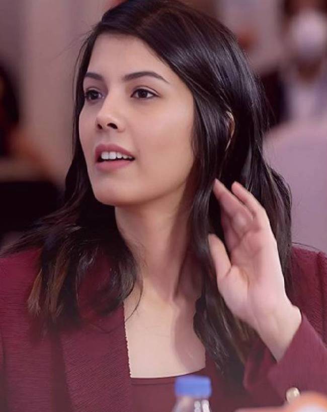 Kavya Maran-1-2-3-4-5-6-7