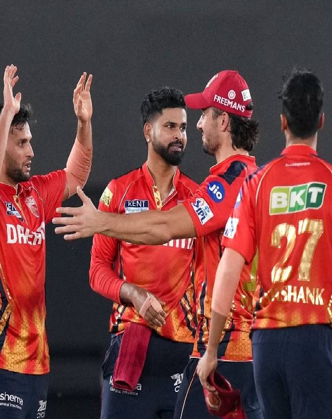 jacket - 2026-03-15T172104.836 IPL 2026 All Team Captains-1-2-3-4-5-6-7-8