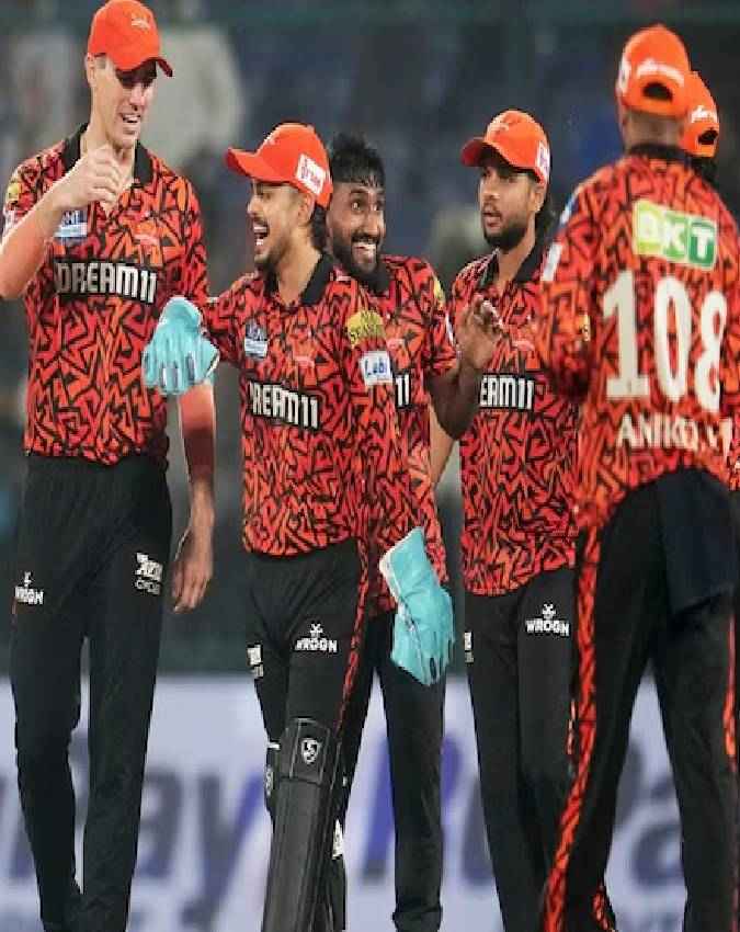 सनराइजर्स हैदराबाद का फुल स्क्वॉड