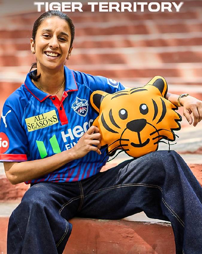 Delhi Capitals New Jersey-1-2-3-4-5-6