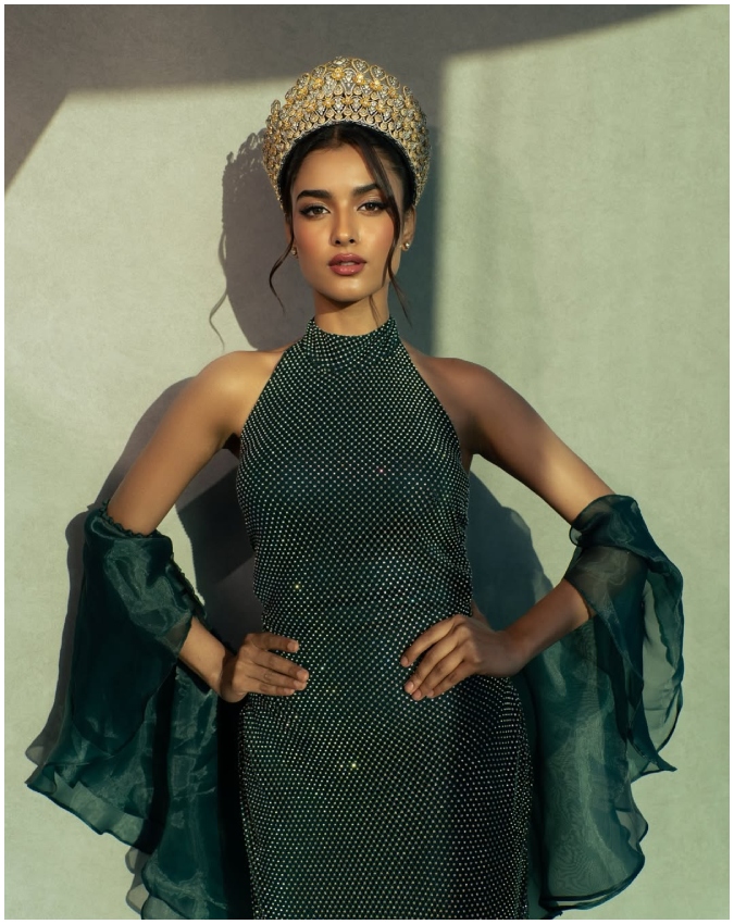 Nikita Porwal Nikita Porwal-1-2-3-4-5-6