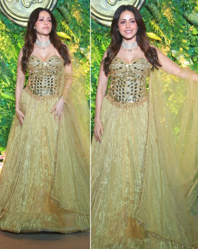 Bollywood Actress looks gorgeous At Event-1-2-3-4-5-6-7-8