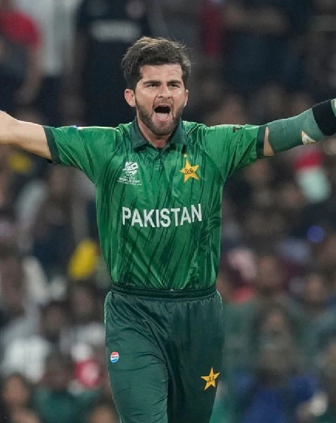 Shaheen Shah Afridi and Babar Azam Shaheen Shah Afridi and Babar Azam-1-2-3
