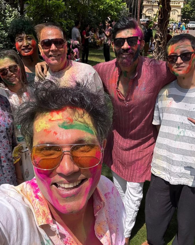 Randeep Hooda Holi celebration pics Randeep Hooda Holi celebration pics-1-2-3-4-5-6-7