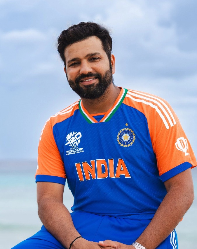 MS Dhoni and Rohit Sharma MS Dhoni and Rohit Sharma-1-2-3