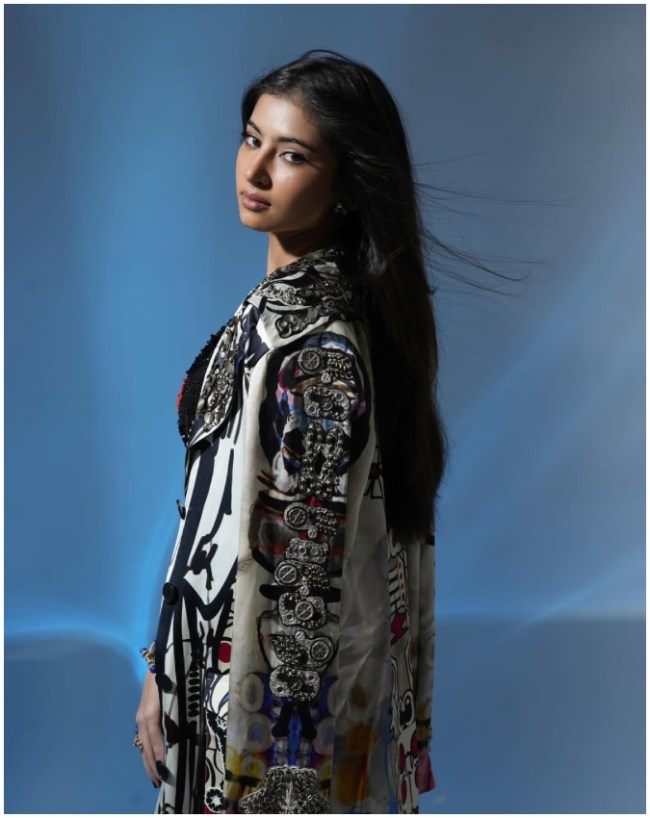 Sara Arjun-1-2-3-4-5-6