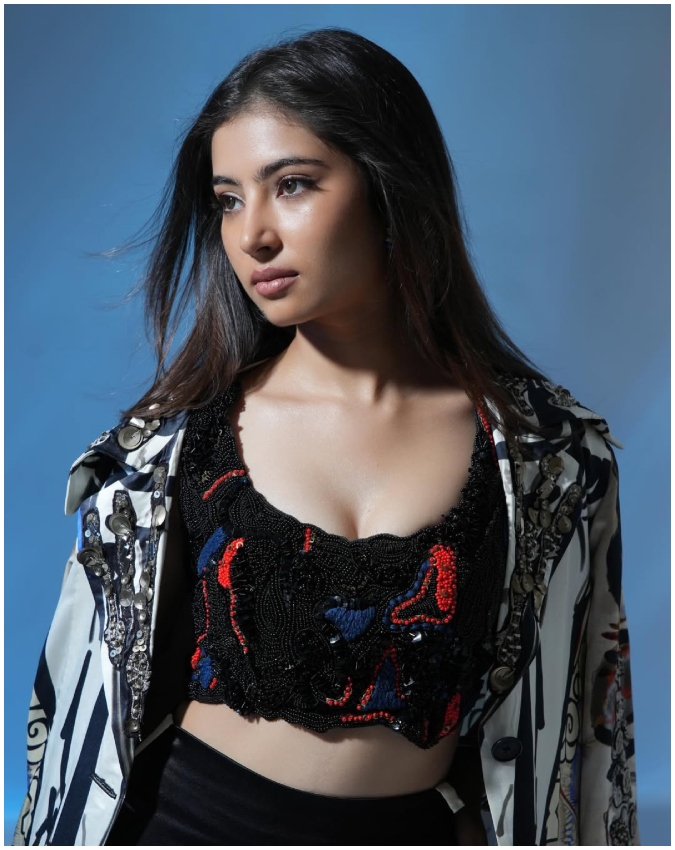 Sara Arjun-1-2-3-4-5