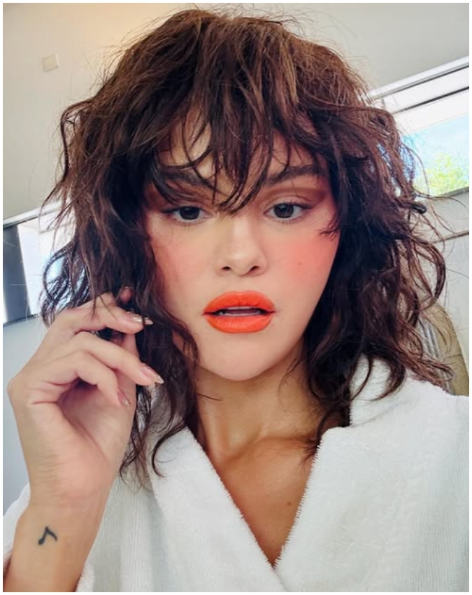 Selena Gomez-1-2-3-4