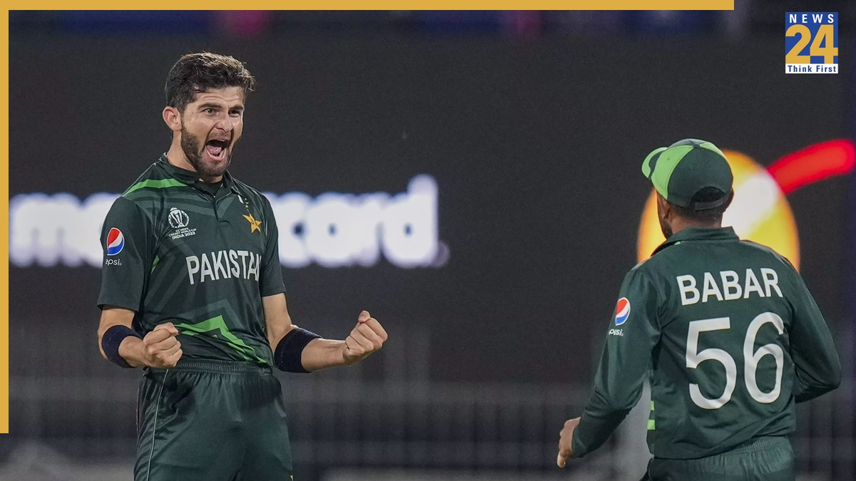 Shaheen Shah Afridi and Babar Azam Shaheen Shah Afridi and Babar Azam-1