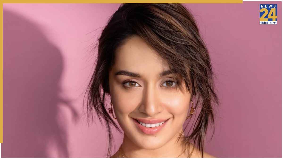 'हम इस बात से बेहद खुश हैं कि…', क्या जल्द Rahul Mody से शादी करने वाली हैं Shraddha Kapoor? उड़ चुकी हैं अफयेर रूमर्स