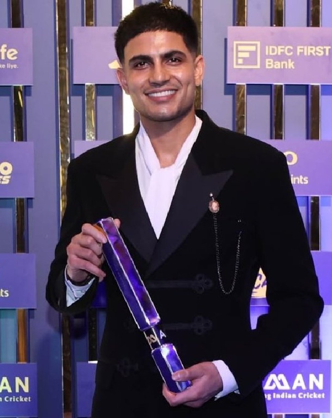 virat kohli BCCI Cricketer Of The Year-1-2