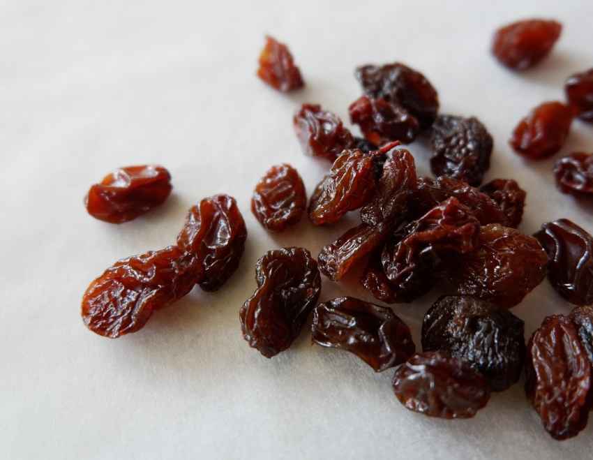 लाल किशमिश