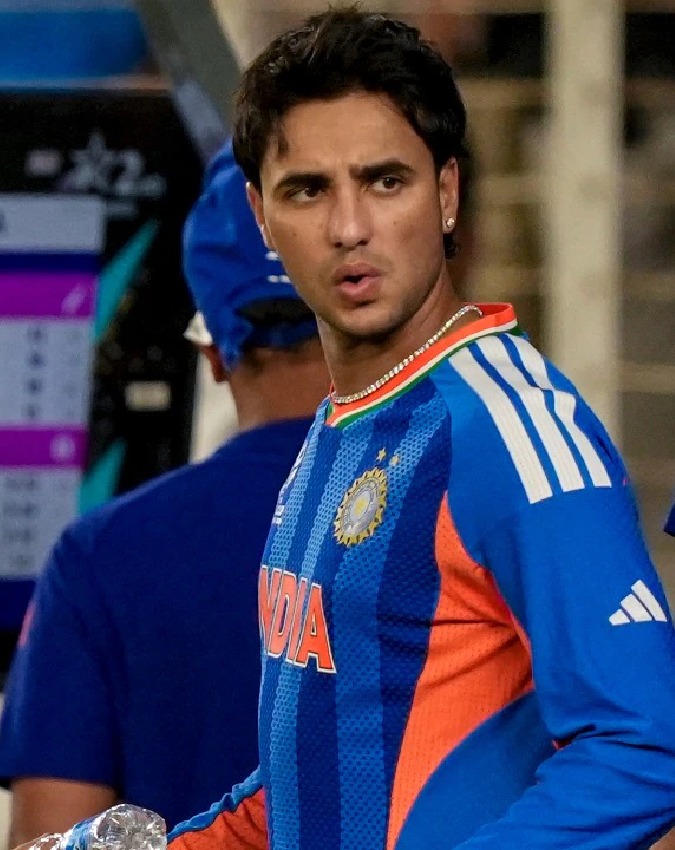 Abhishek Sharma-1-2-3-4-5