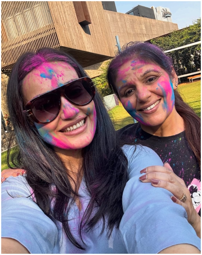 Surbhi Jyoti Surbhi Jyoti-1-2-3-4-5-6