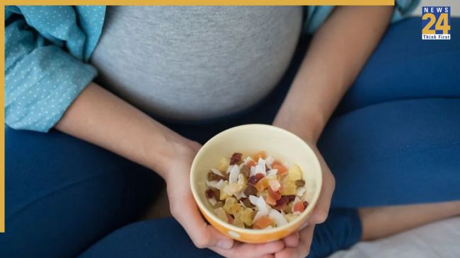Pregnancy Mein Dry Fruits Khana