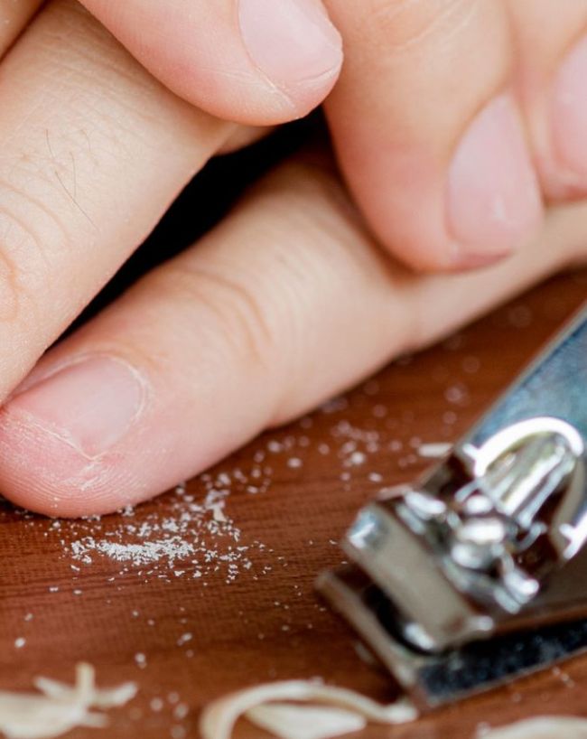 Hair and Nails Are Not Cut on Tuesday and Saturday-1-2