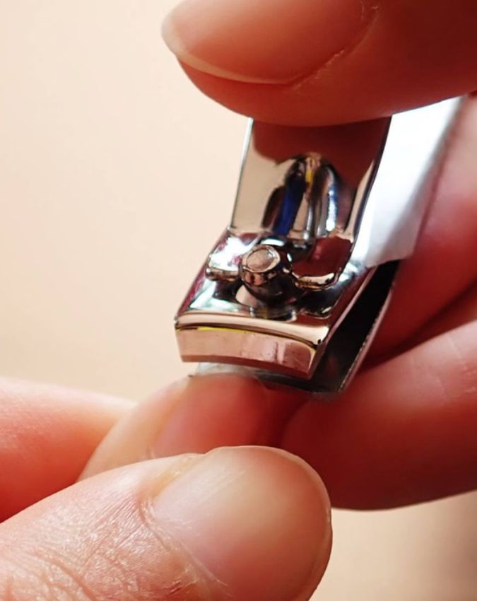 Hair and Nails Are Not Cut on Tuesday and Saturday-1-2-3-4