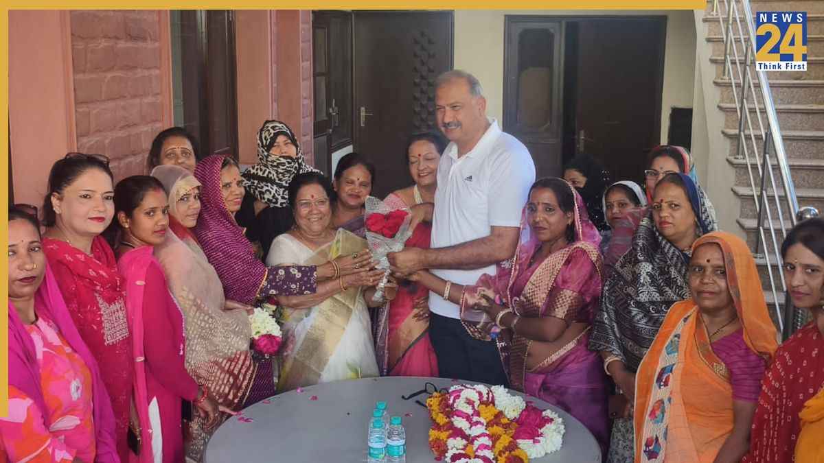 'काम महिलाएं तय करें, 1 करोड़ हम देंगे…' महिला दिवस पर कांग्रेस MLA रफीक खान का बड़ा ऐलान