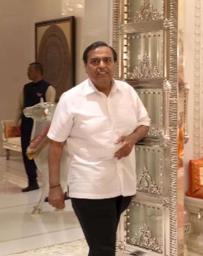 Ambani House Antilia Temple-1-2-3-4-5-6-7-8-9