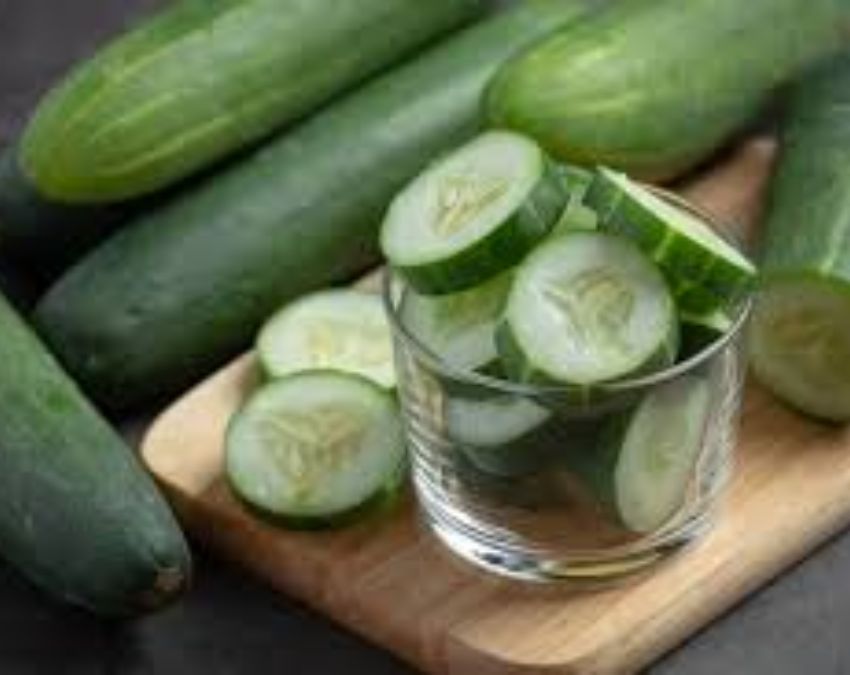 Cucumber End Rubbing Is Useful-1-2-3