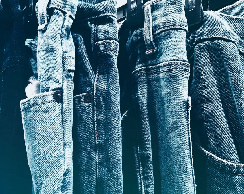 Blue Jeans Kahan Nahi Pehn Sakte Blue Jeans Kahan Nahi Pehn Sakte-1-2