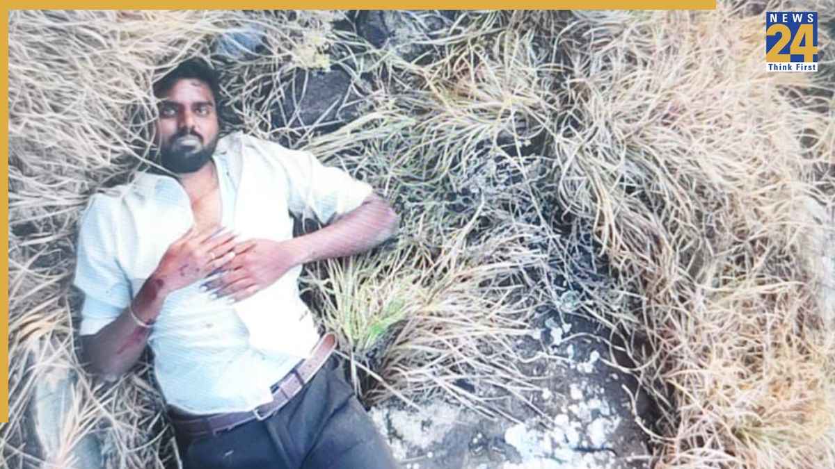 Tamilnadu Tourist Falls 150 Feet Into Gorge