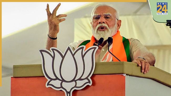 PM Modi targets Congress PM Modi targets Congress