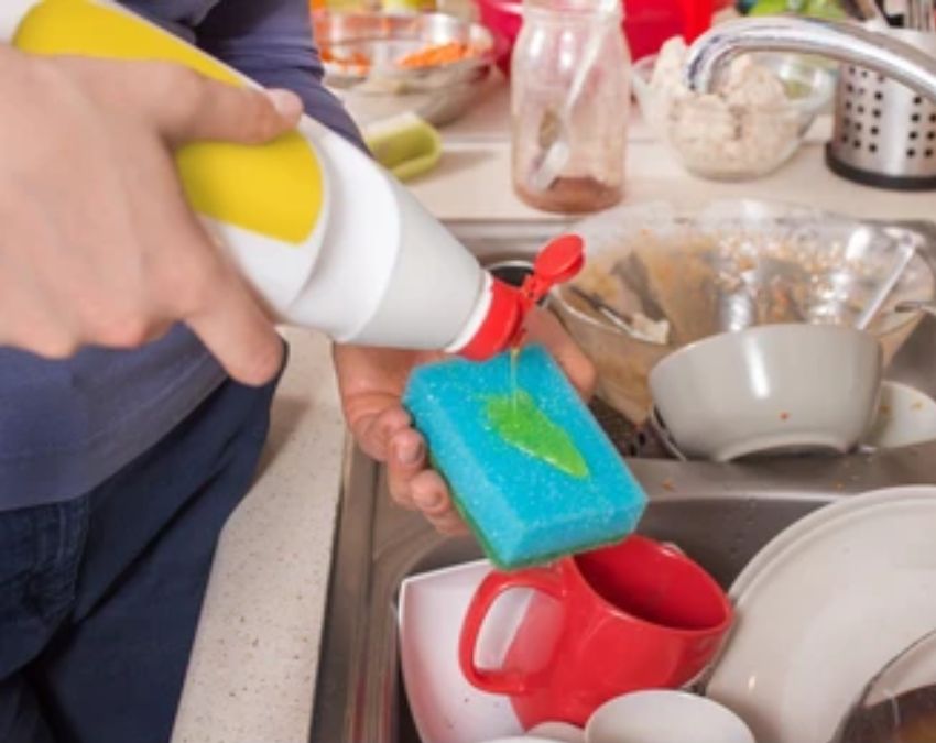 Is Dishwash Liquid Toxic-1-2
