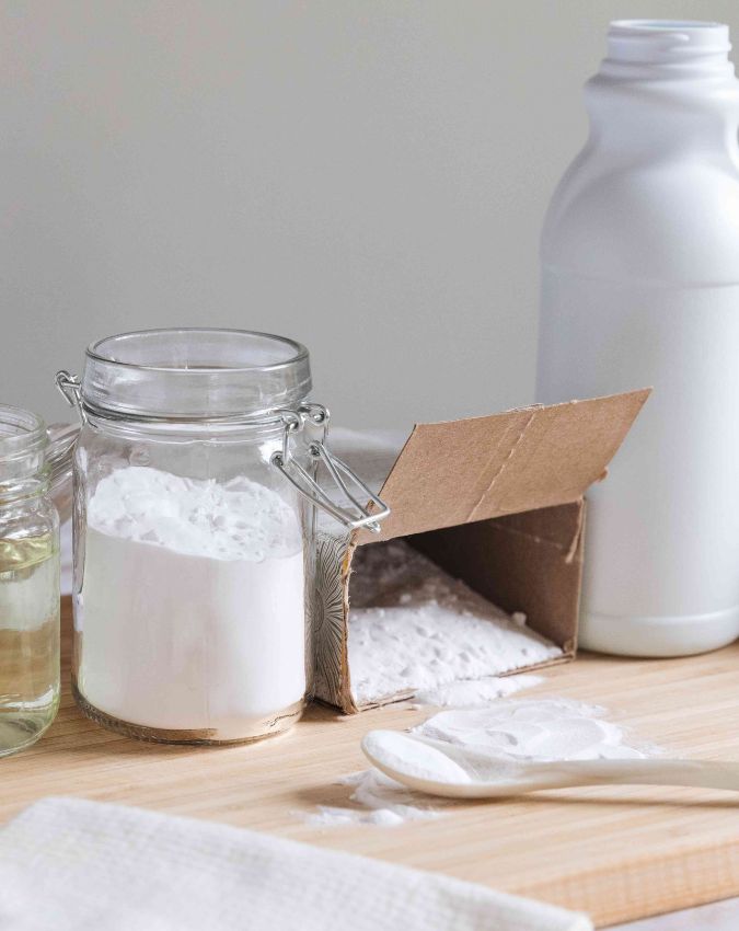 5 Easy Tricks to Remove Stubborn Stains from White Clothes at Home-1-2-3