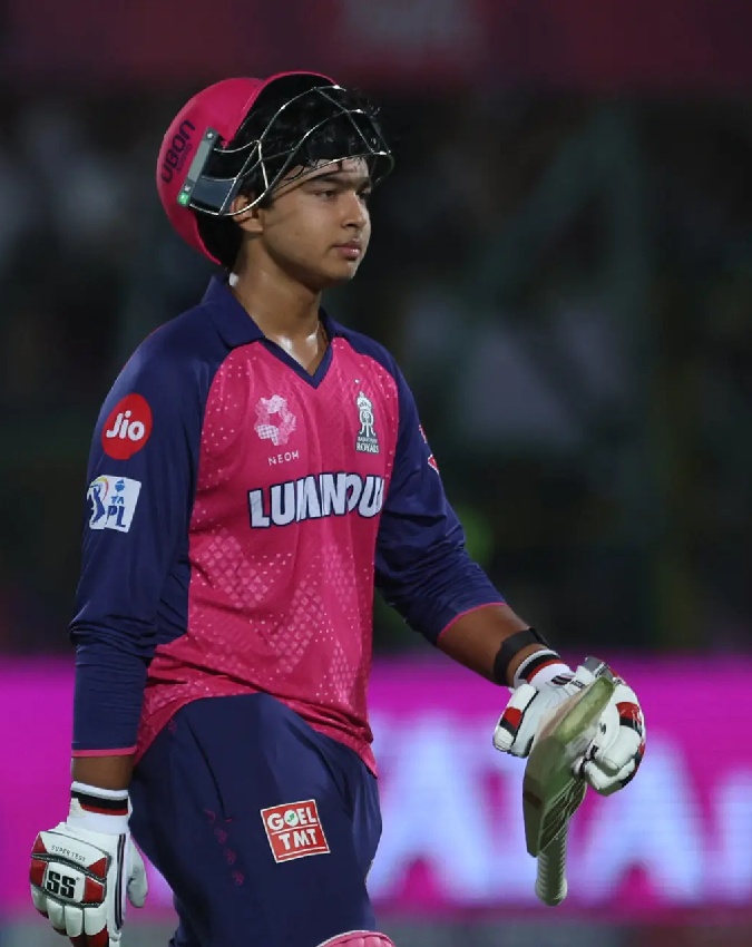 vaibhav suryavanshi and ayush mhatre vaibhav suryavanshi and ayush mhatre-1-2