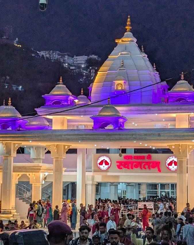 RFID कार्ड से निगरानी 