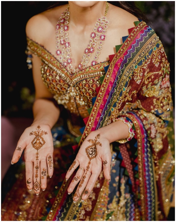 Vijay Deverakonda, Rashmika Mandanna-1-2-3-4-5