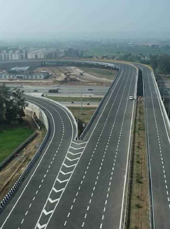 60 से 90 मिनट में जेवर एयरपोर्ट पहुंचेंगे