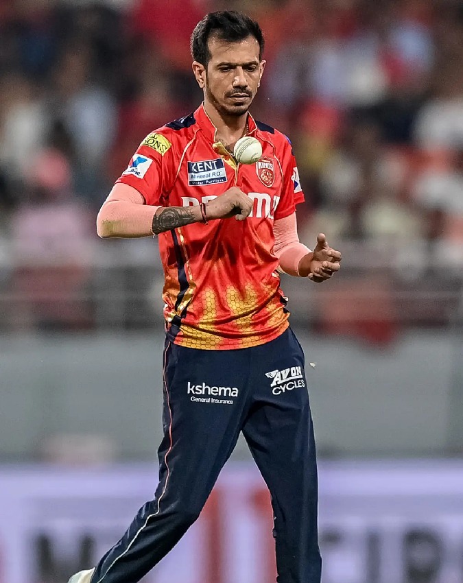 ab de villiers and yuzvendra chahal ab de villiers and yuzvendra chahal-1-2-3-4