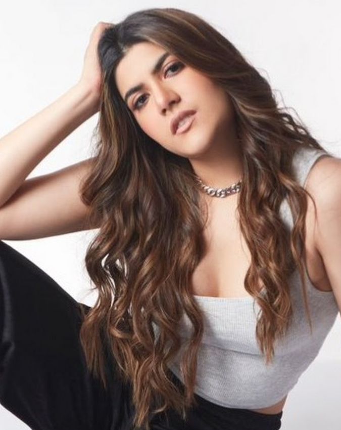 ananya birla networth -1-2