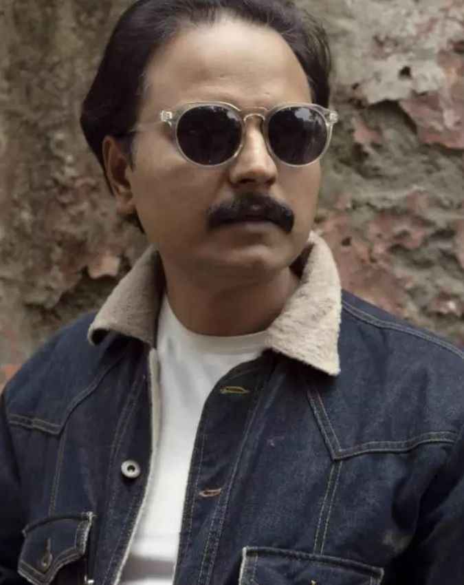 कौन हैं दानिश इकबाल?