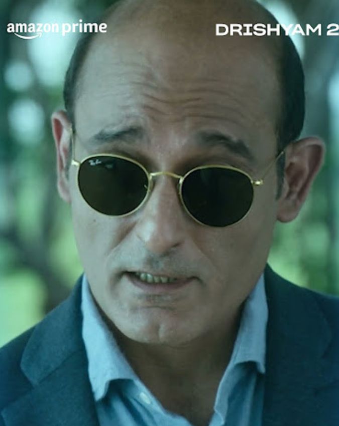 Akshaye Khanna 7 Iconic Movie Characters-1-2-3-4-5-6