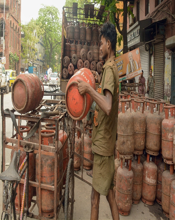 lpg delivery man salary -1-2-3