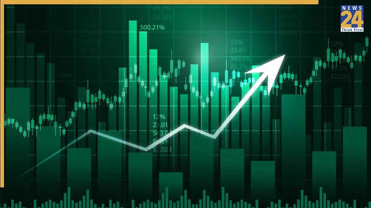 Share Market: शेयर बाजार में लगातार दूसरे दिन रौनक, सेंसेक्स उछला, निफ्टी 23500 के पार