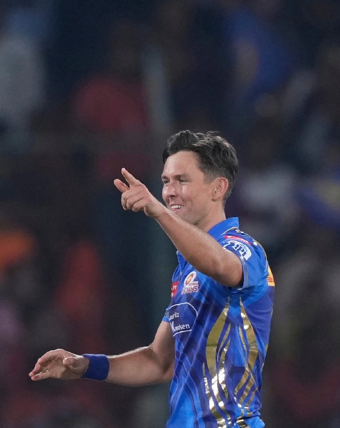 Bhuvneshwar Kumar Bhuvneshwar Kumar-1-2-3-4