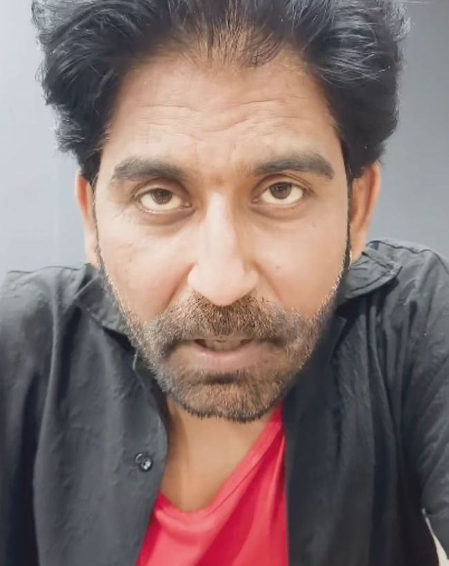 Dhurandhar Actor Zahoor Mistry Aka vivek Sinha-1-2-3
